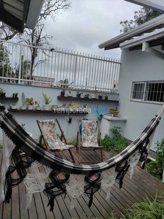 House for vacation rental in Bombinhas (Praia de Zimbros)