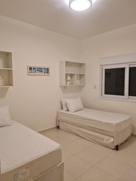 Maresias casa condominio fechado 50 mt praia