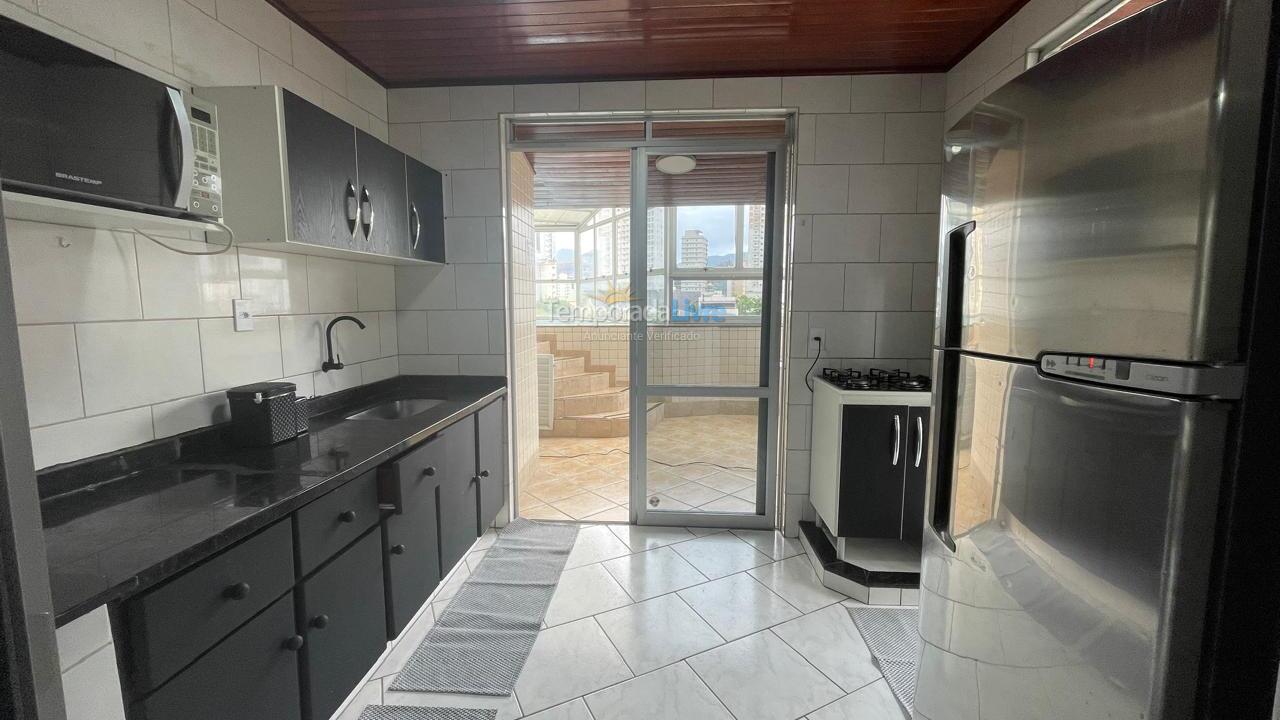 Apartamento para aluguel de temporada em Itapema (Canto da Praia)