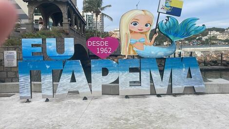 Apartamento com Piscina Privativa e Churrasqueira — A 50m da Praia