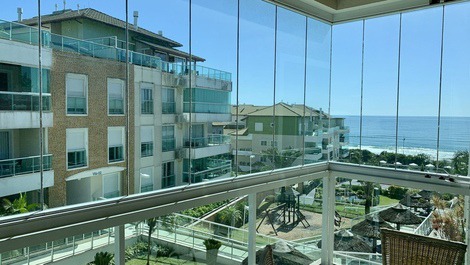 Apartamento com vista para o mar