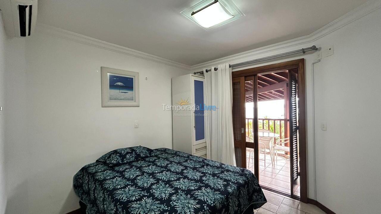 Apartamento para aluguel de temporada em Ubatuba (Praia Grande)