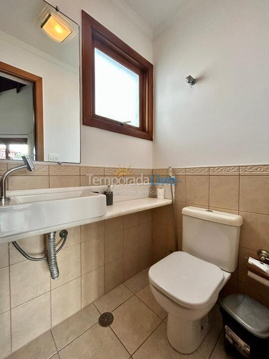 Apartamento para aluguel de temporada em Ubatuba (Praia Grande)