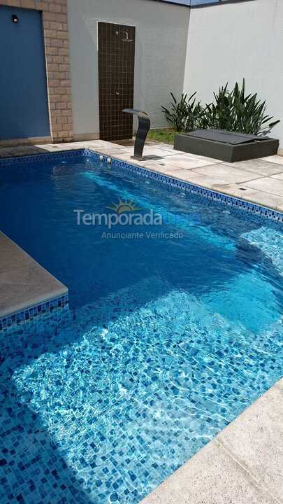 Casa para alquiler de vacaciones em Taubaté (Independência)