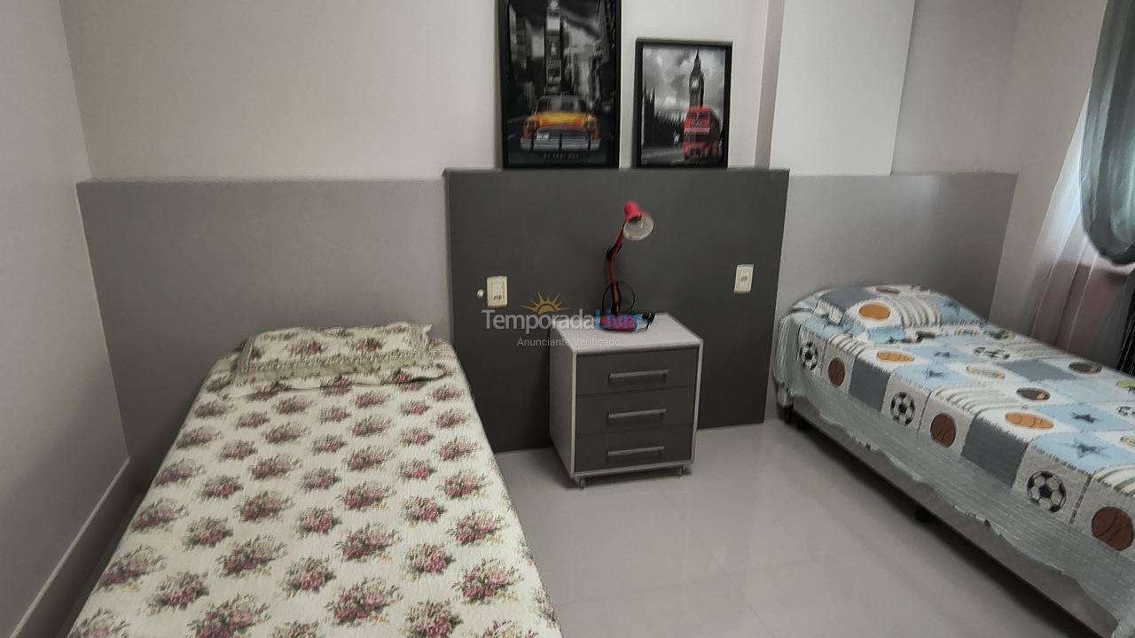 Apartamento para alquiler de vacaciones em Itapema (Meia Praia)