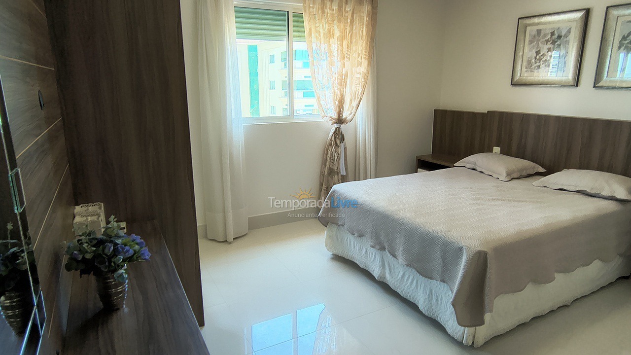 Apartamento para alquiler de vacaciones em Itapema (Meia Praia)