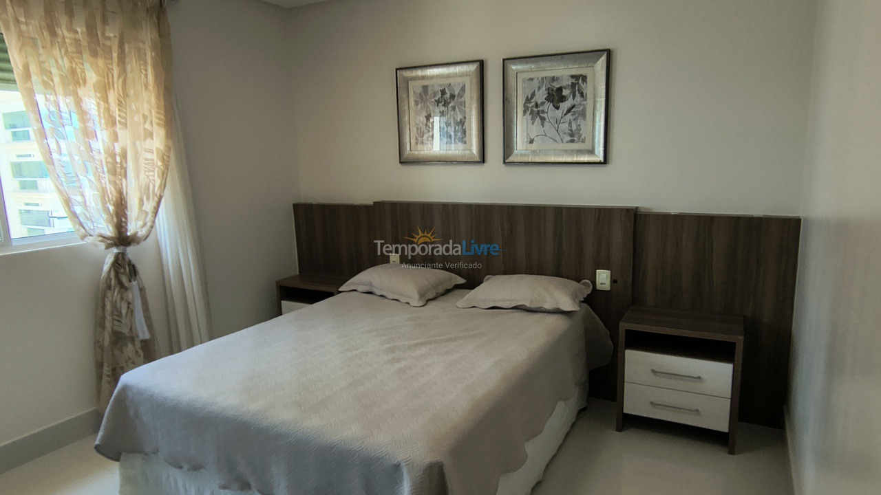 Apartamento para alquiler de vacaciones em Itapema (Meia Praia)