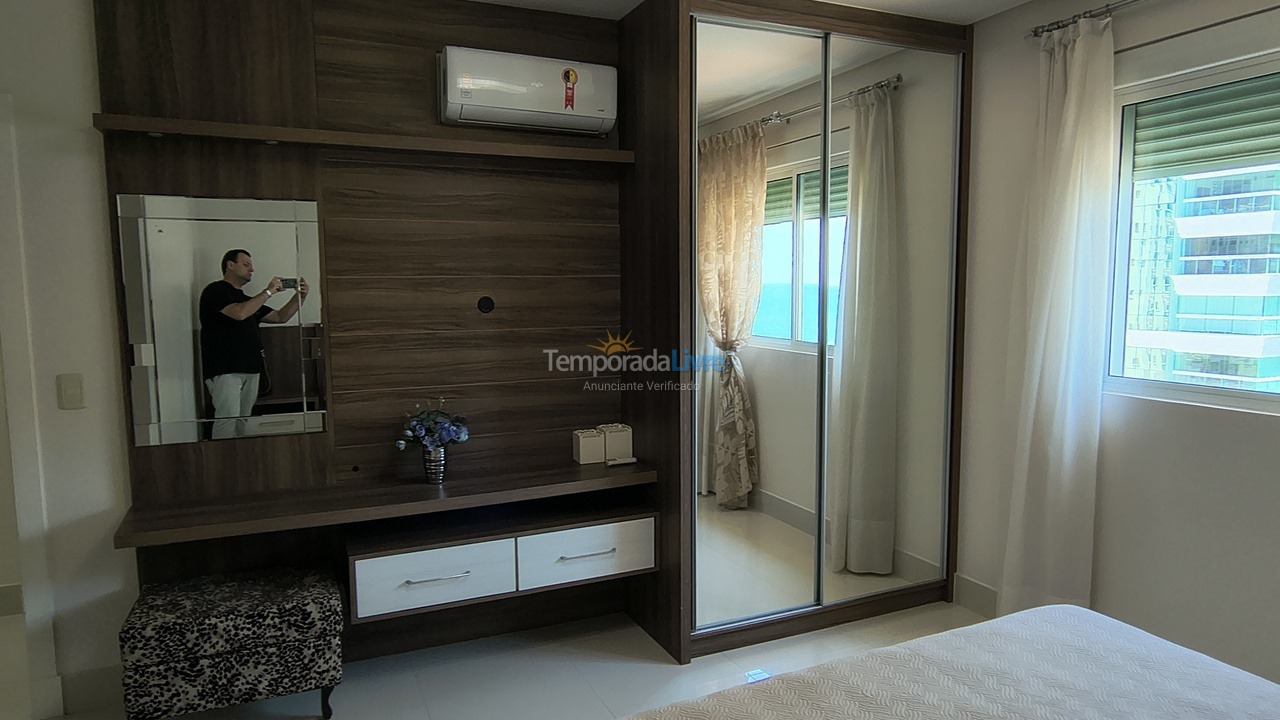 Apartamento para alquiler de vacaciones em Itapema (Meia Praia)