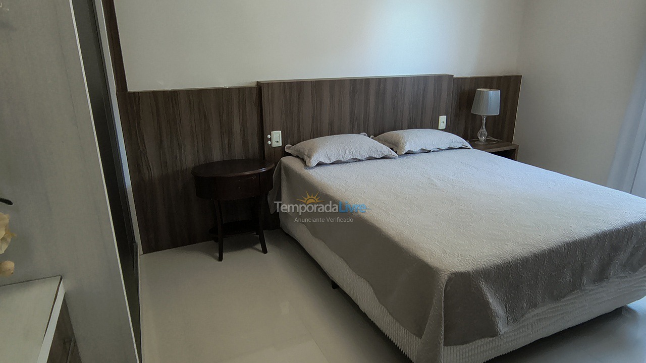 Apartamento para alquiler de vacaciones em Itapema (Meia Praia)