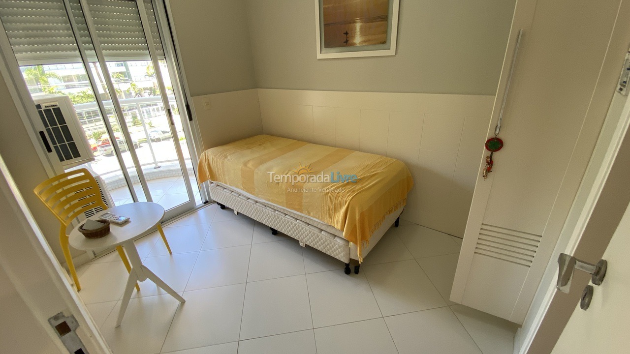 Apartamento para aluguel de temporada em Bertioga (Riviera de São Lourenço)