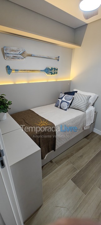 Apartamento para aluguel de temporada em Florianopolis (Praia dos Ingleses)