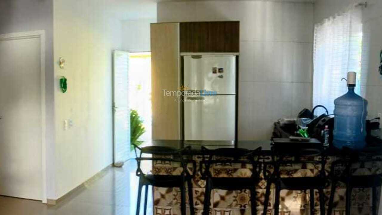 Casa para alquiler de vacaciones em Itapoá (Barra do Saí)