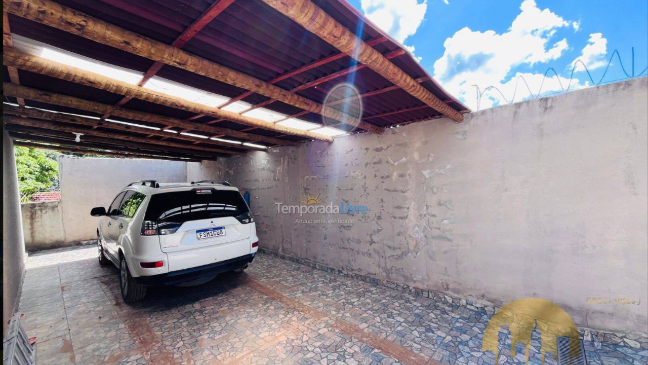 Chácara / sítio para aluguel de temporada em Atibaia (Portão)