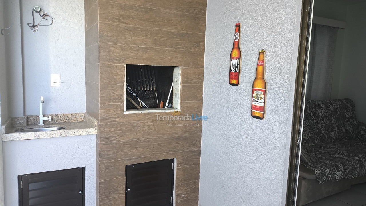 Apartamento para aluguel de temporada em Itapema (Meia Praia)