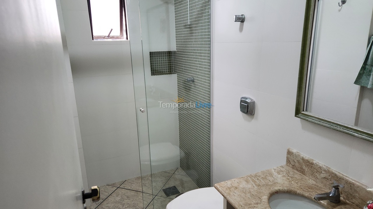 Apartamento para alquiler de vacaciones em Itapema (Meia Praia)