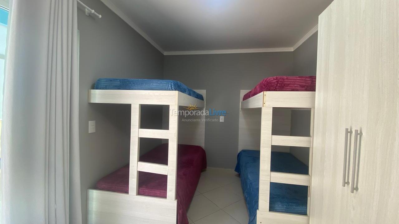 Apartment for vacation rental in Bombinhas (Praia de Bombas)