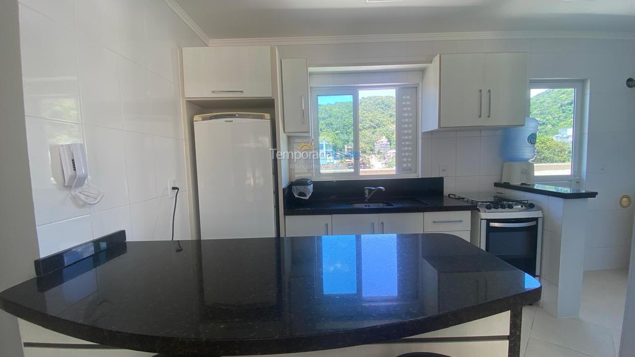 Apartment for vacation rental in Bombinhas (Praia de Bombas)