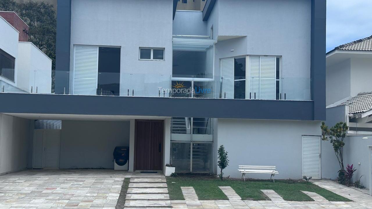 Casa para alquiler de vacaciones em Bertioga (Riviera de São Lourenço)