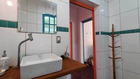 Playa y campo en la encantadora casita azul 🏡💙 – Ubatuba, en completa paz