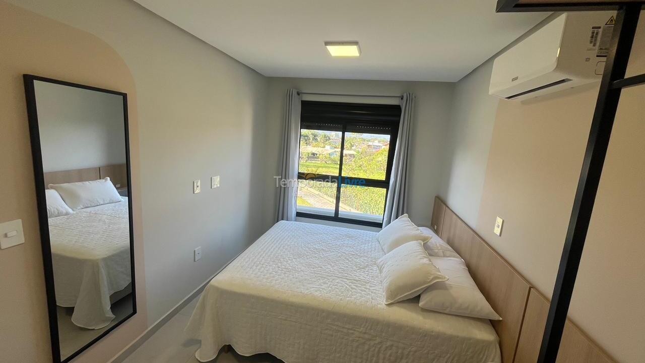 Casa para alquiler de vacaciones em Imbituba (Praia da Rosa)