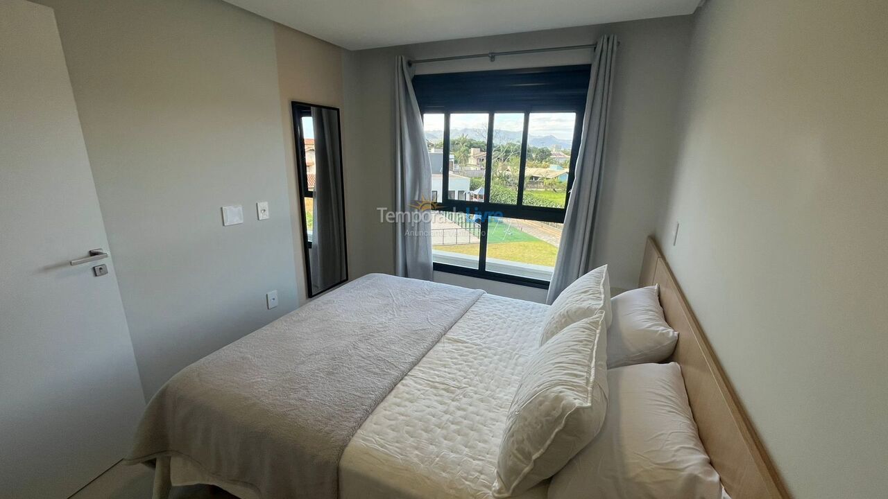 Casa para alquiler de vacaciones em Imbituba (Praia da Rosa)