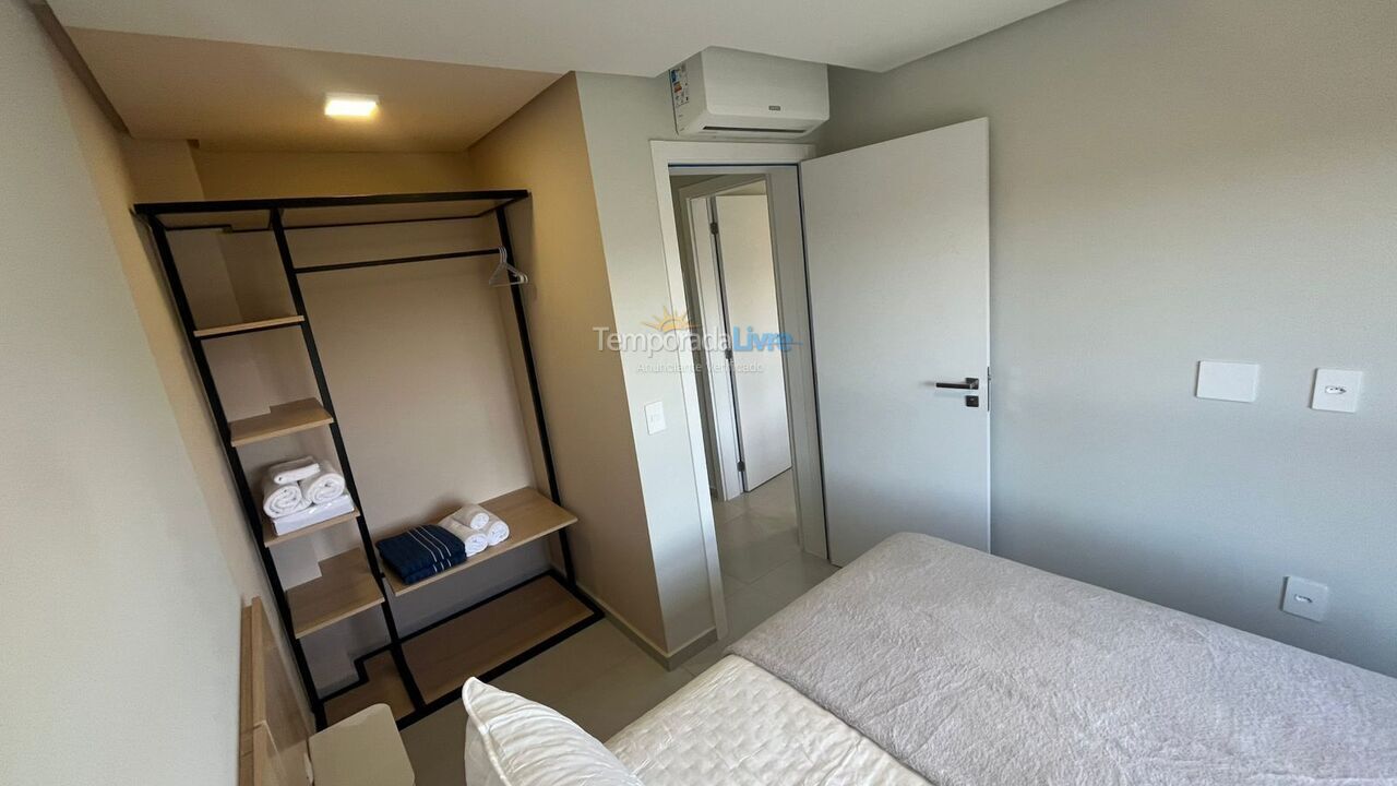 Casa para aluguel de temporada em Imbituba (Praia do Rosa)