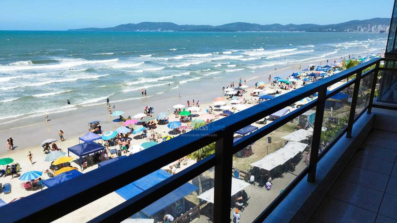 Apartamento para aluguel de temporada em Itapema (Meia Praia)