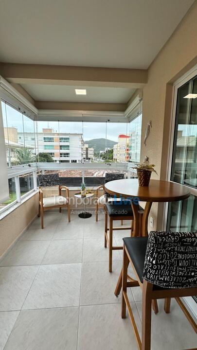 Apartamento para alquiler de vacaciones em Governador Celso Ramos (Praia de Palmas)