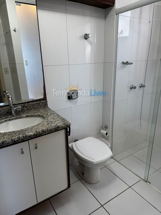 Apartamento para aluguel de temporada em Itapema (Meia Praia)