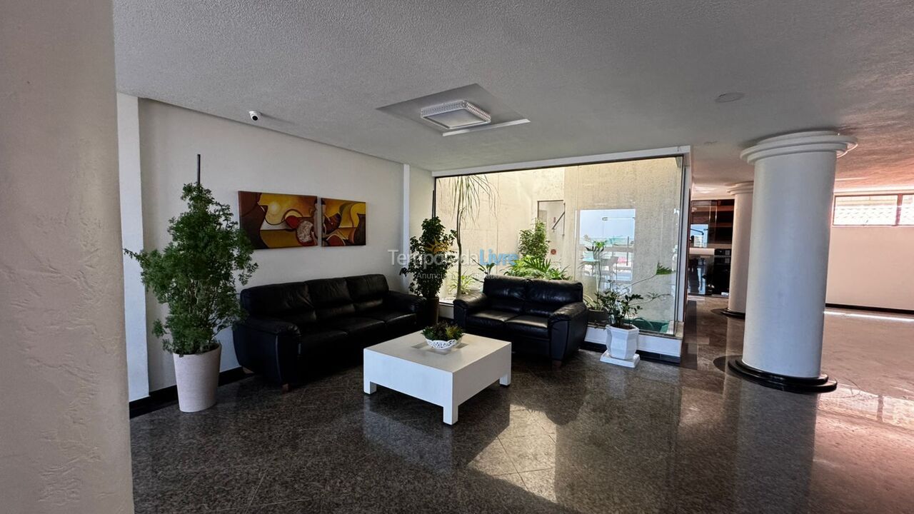 Apartamento para aluguel de temporada em Itapema (Meia Praia)