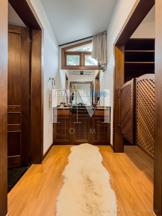 Casa para aluguel de temporada em Florianopolis (Lagoa da Conceição)