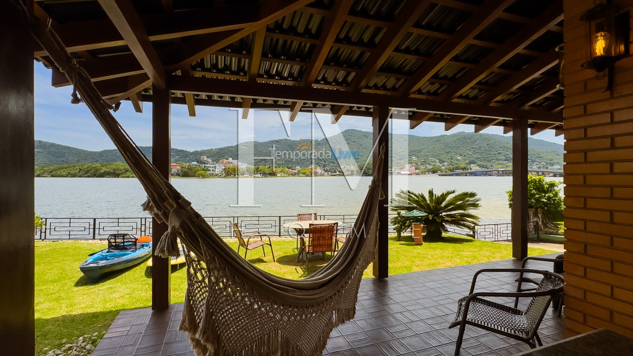 Casa para aluguel de temporada em Florianopolis (Lagoa da Conceição)