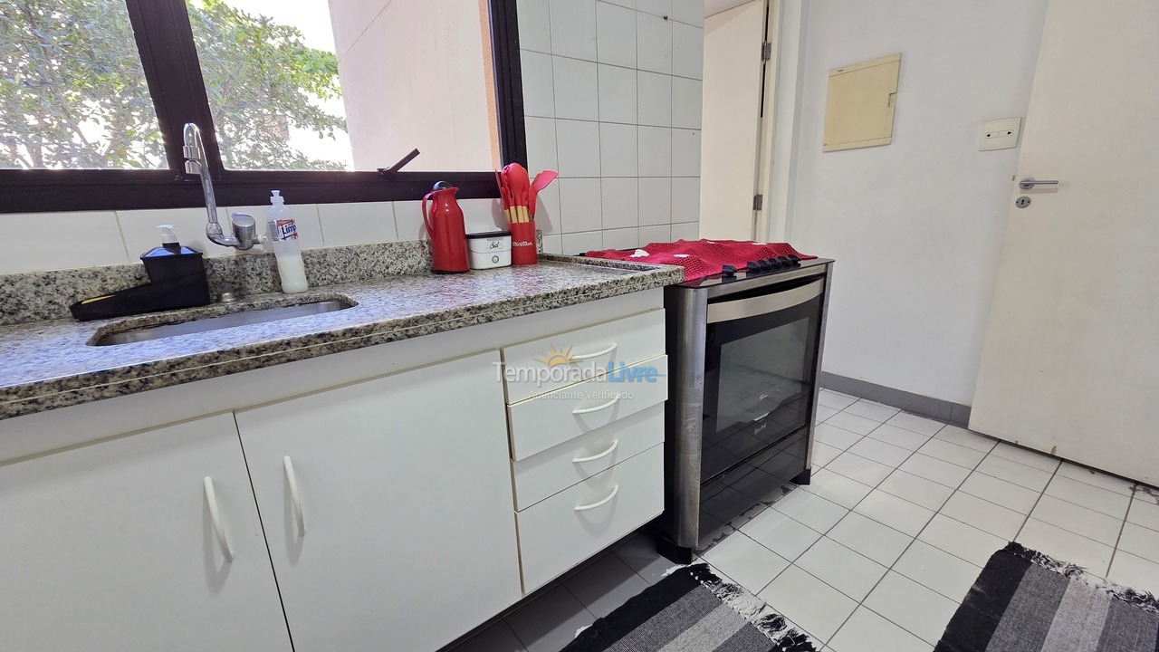 Apartamento para aluguel de temporada em Guarujá (Enseada)