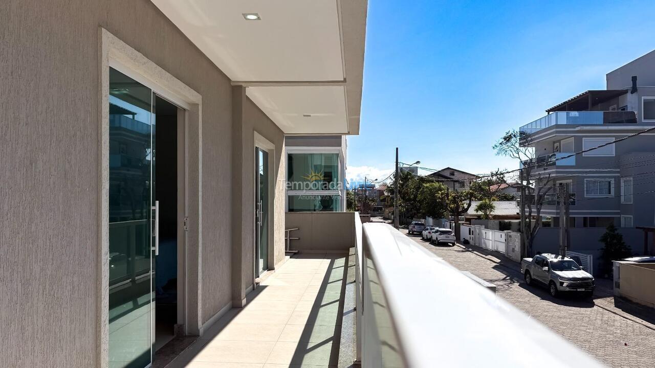 Apartment for vacation rental in Bombinhas (Canto Grande)