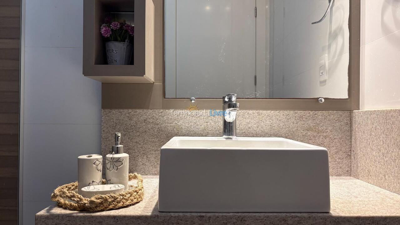 Apartment for vacation rental in Bombinhas (Canto Grande)