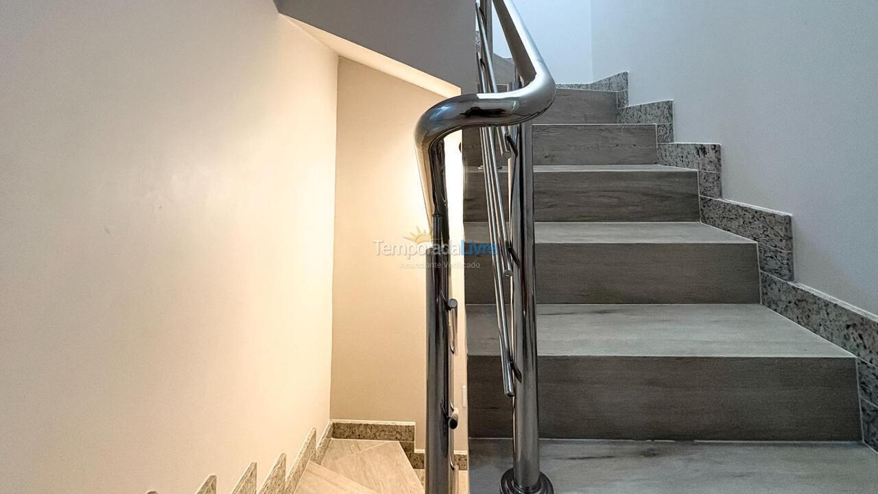 Apartment for vacation rental in Bombinhas (Canto Grande)