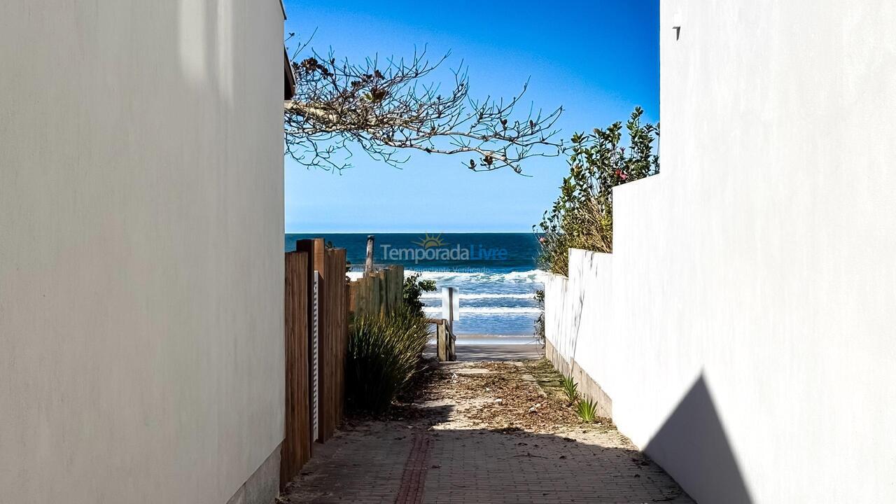 Apartment for vacation rental in Bombinhas (Canto Grande)