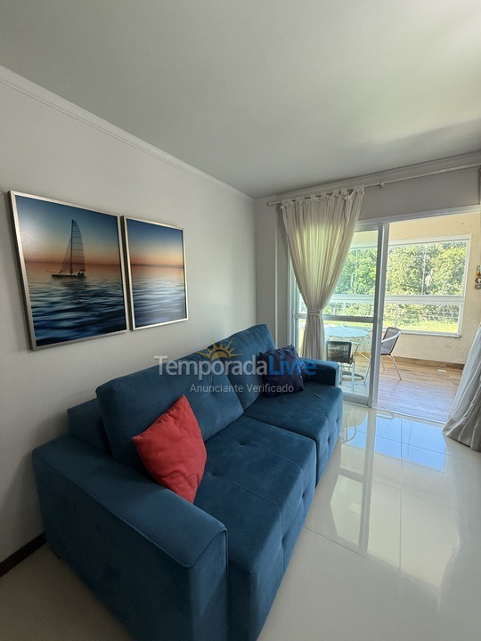 Apartamento para alquiler de vacaciones em Governador Celso Ramos (Praia de Palmas)
