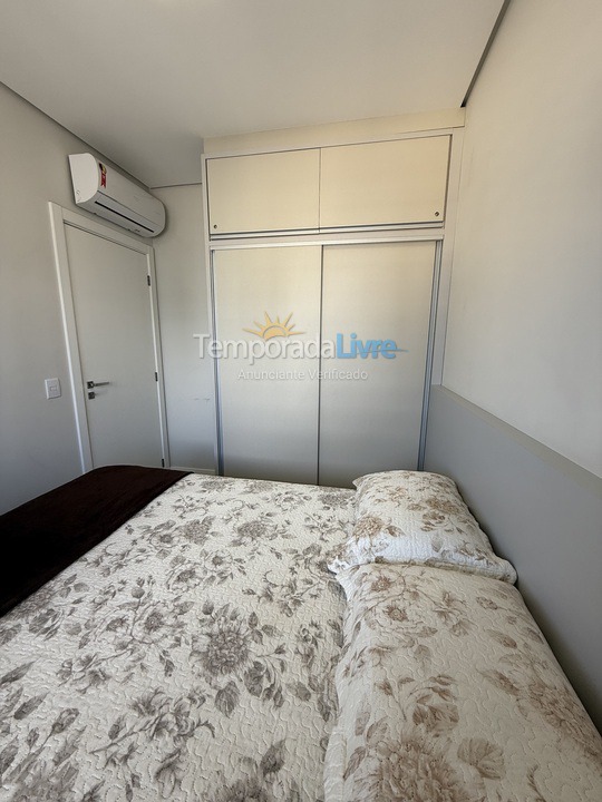 Apartamento para alquiler de vacaciones em Governador Celso Ramos (Palmas)