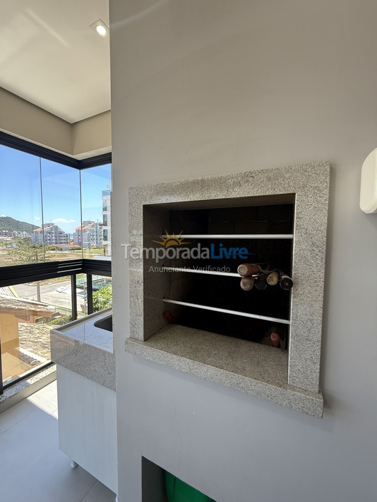 Apartamento para alquiler de vacaciones em Governador Celso Ramos (Palmas)