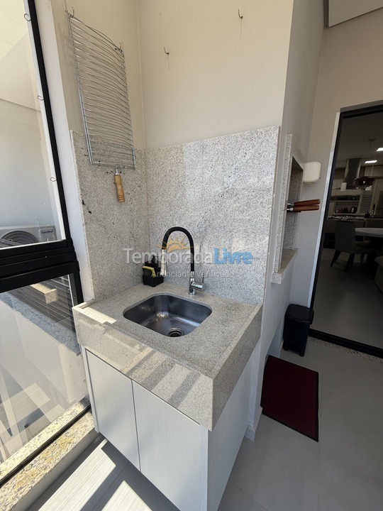 Apartamento para alquiler de vacaciones em Governador Celso Ramos (Palmas)