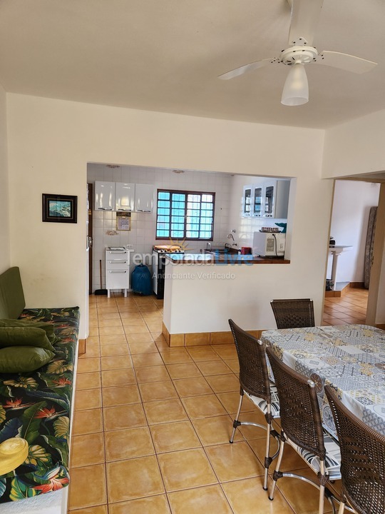 Casa para aluguel de temporada em Ubatuba (Maranduba)