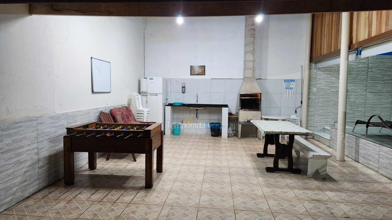 Casa para aluguel de temporada em Ubatuba (Maranduba)