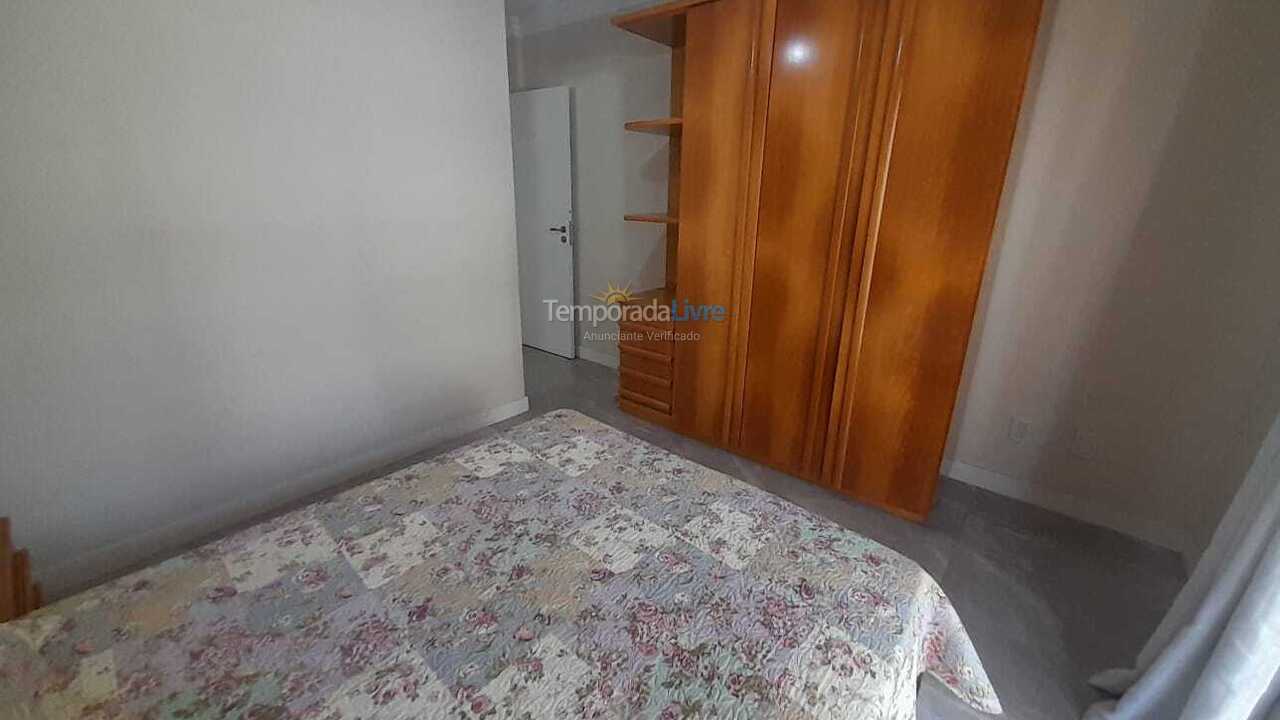 Apartamento para alquiler de vacaciones em Itapema (Meia Praia)