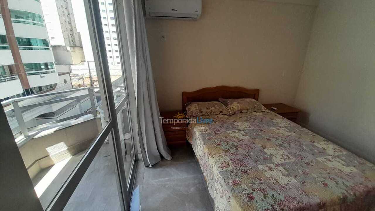 Apartamento para alquiler de vacaciones em Itapema (Meia Praia)