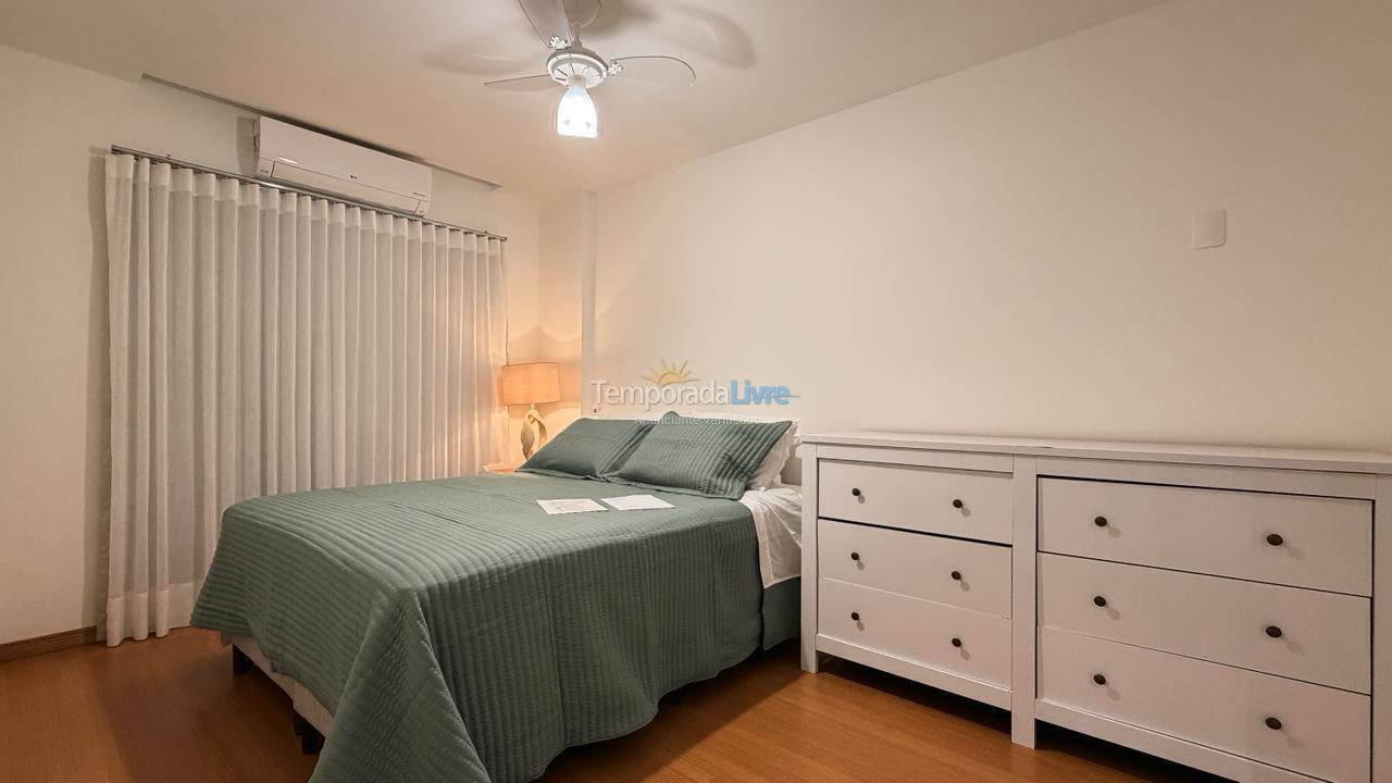 Apartamento para alquiler de vacaciones em Vila Velha (Praia da Costa)