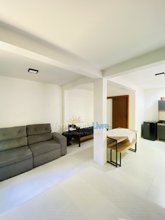 Casa para aluguel de temporada em Garopaba (Praia da Ferrugem)