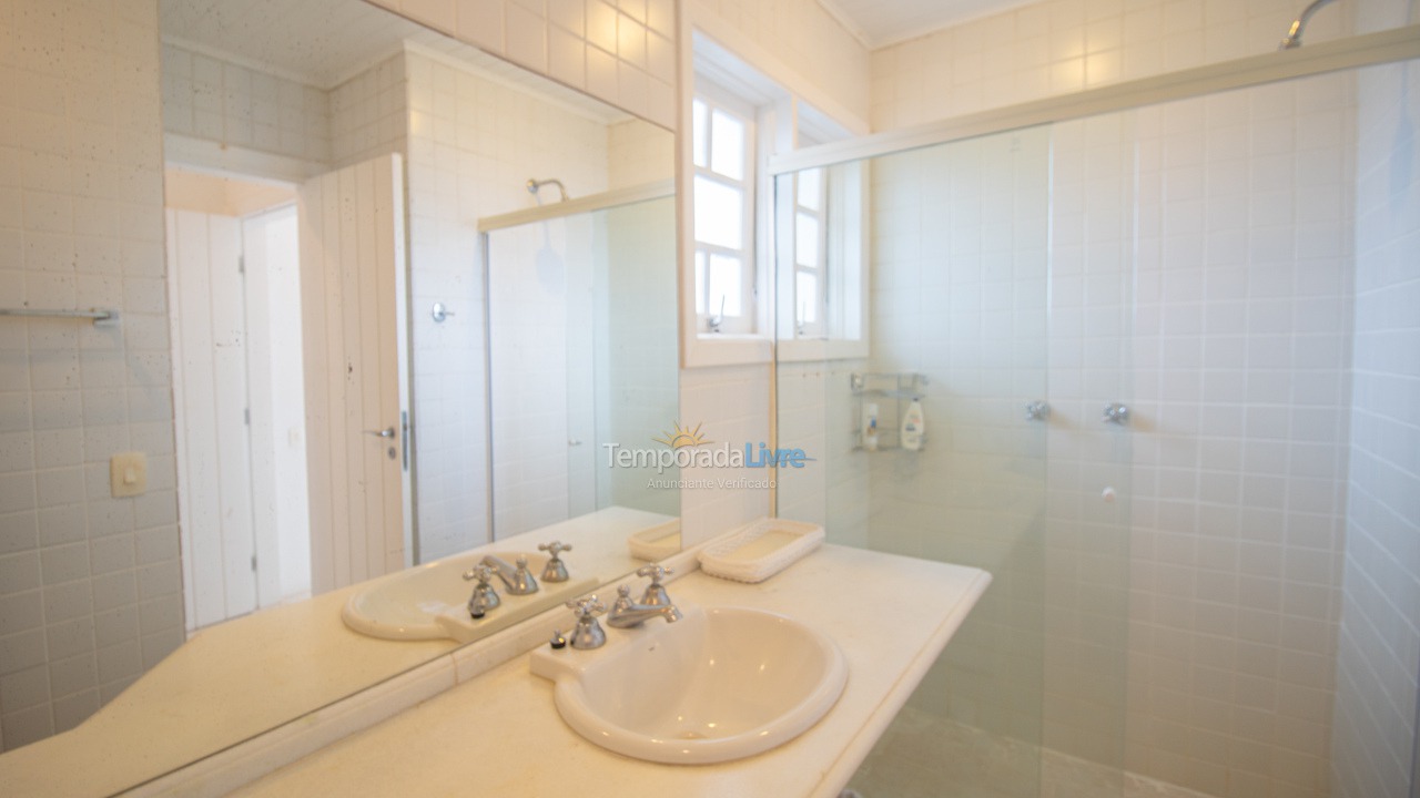 Casa para aluguel de temporada em São Sebastião (Juquehy)