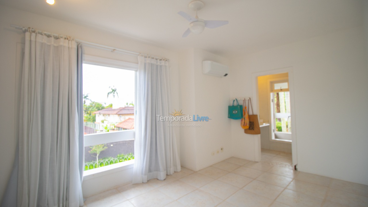 Casa para aluguel de temporada em São Sebastião (Juquehy)