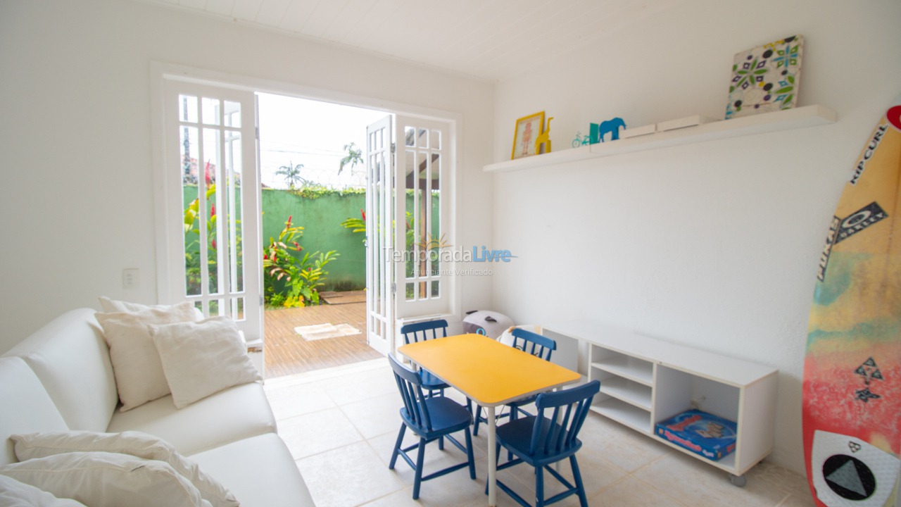 Casa para aluguel de temporada em São Sebastião (Juquehy)